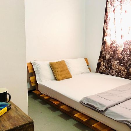 Mambo & Jambo Homestay Mwanza Exterior foto