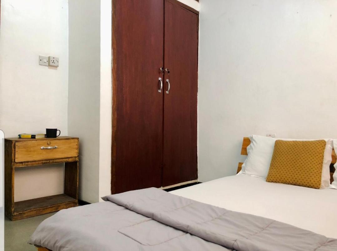 Mambo & Jambo Homestay Mwanza Exterior foto